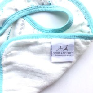 Bamboo MUSLIN SNAP BIB